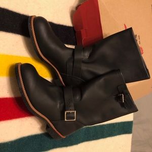 New Red Wing Engineer Black Harness Leather 11.5 D